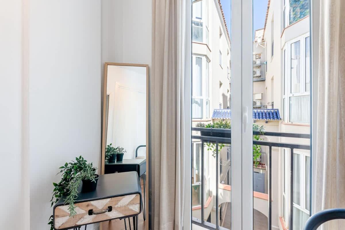 Vivendos - Ma14 - Madre De Dios Apartment มาลากา ภายนอก รูปภาพ